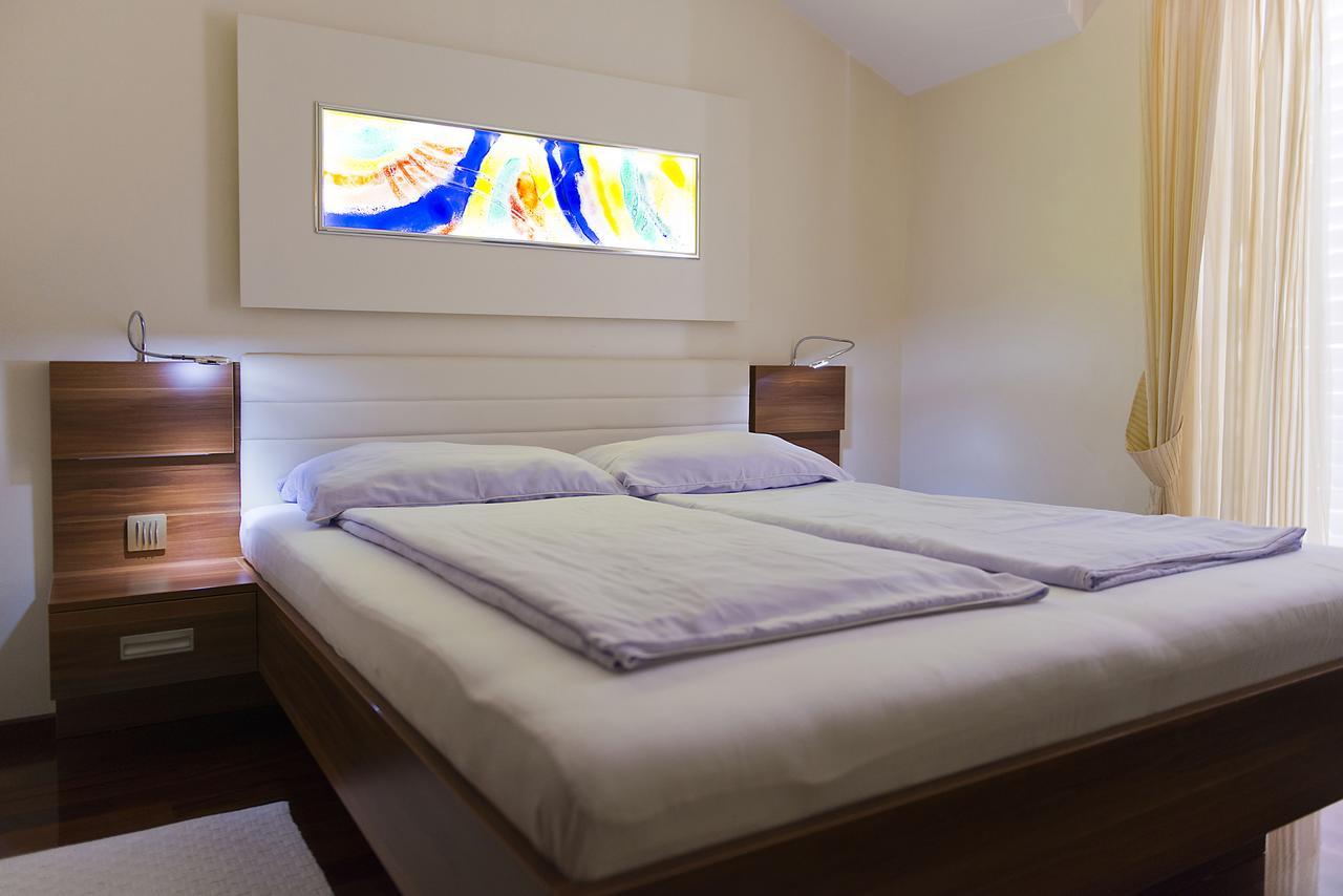 Hotel Pansion Maestral Novi Vinodolski Zewnętrze zdjęcie
