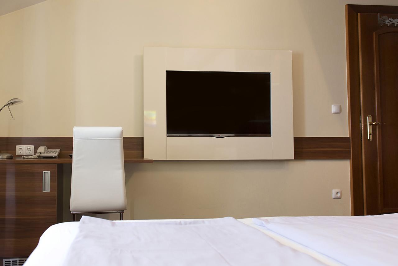 Hotel Pansion Maestral Novi Vinodolski Zewnętrze zdjęcie